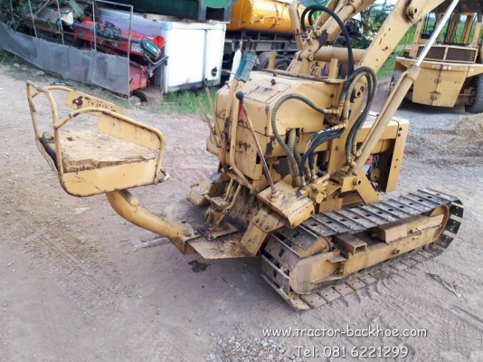 ขาย รถตักตะขาบ แทรคเหล็ก KOMATSU D10S เครื่อง KUBOTA ดีเซล เก่าญี่น พร้อมใช้ ขาย รถตักตะขาบ แทรคเหล็ก KOMATSU D10S เครื่อง KUBOTA ดีเซล เก่าญี่น พร้อมใช้