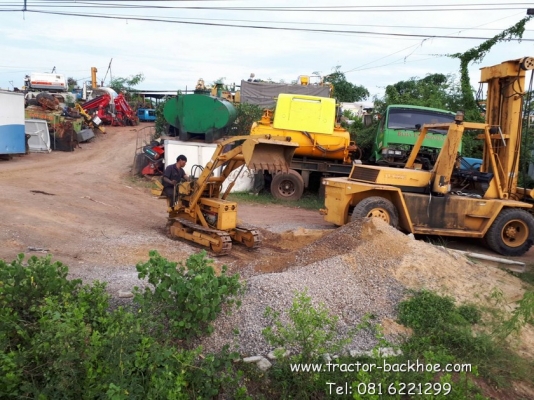 ขาย รถตักตะขาบ แทรคเหล็ก KOMATSU D10S เครื่อง KUBOTA ดีเซล เก่าญี่น พร้อมใช้ ขาย รถตักตะขาบ แทรคเหล็ก KOMATSU D10S เครื่อง KUBOTA ดีเซล เก่าญี่น พร้อมใช้