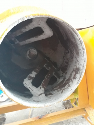 ขายโมปูนก่อ(มือสองไม่รวมมอเตอร์)