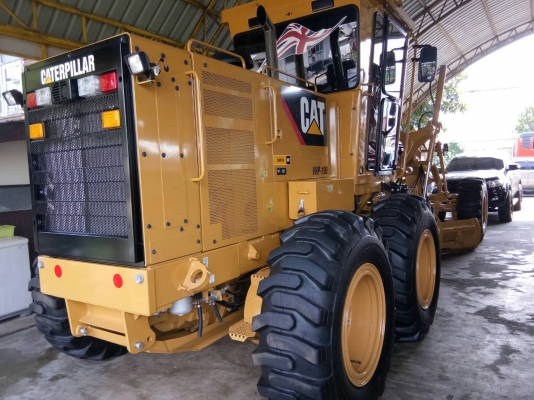 รถเกรด CAT 140 G ทำงาน 200 กว่า ชม.เอกสารเล่มทะเบียนราคา 6,000,000 ต่อรอง