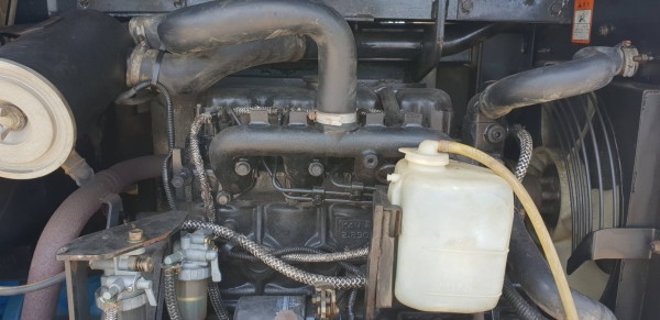 รถขุดเล็กขนาด4.5ตัน นำเข้าจากญี่ปุ่น รถขุดเล็กขนาด4.5ตัน นำเข้าจากญี่ปุ่น