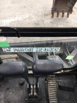 KOBELCO SK75UR-3ES ชั่วโมงน้อย นำเข้าจากญี่ปุ่น โทร. 080-6565422 (หนิง)