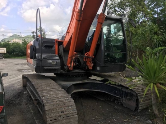ขาย 2,500,000 HITACHI ZX 250LCN-3 เอกสารเล่มทะเบียน 3,370 ชม.พร้อมลายหัวเจาะหรือเอาไปใส่ชิพพายได้เลย รถสวยเหมือนใหม่ เอกสารพร้อมโอน รถอยู่ สระบุรี 090-772-3710 090-772-3708