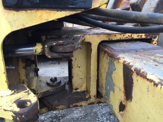 รถบดสั่นเสทือน10ตัน2เพลา มีลูกเรียบและลูกหนาม BOMAX BW212Dเอกสารเล่มทะเบียน รถบดสั่นเสทือน10ตัน2เพลา มีลูกเรียบและลูกหนาม BOMAX BW212Dเอกสารเล่มทะเบียน