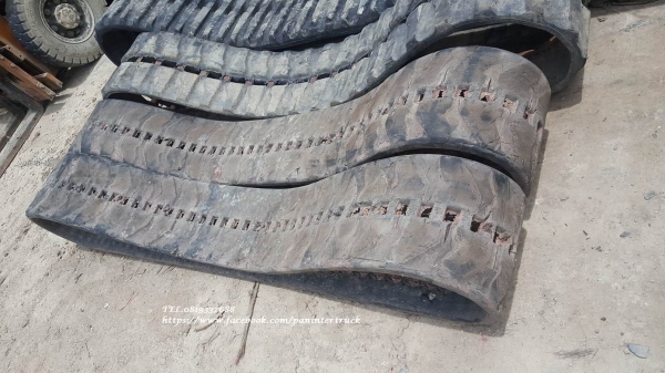 FROM JAPAN RUBBER TRACKแทรคยางรถขุดไซค์20,25,30,35/ ขนาด300*52.5*84(ข้อ)(เส้นละ10,000บาท)(คู่ละ19,000บาท)