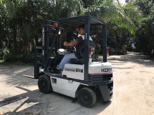 ขายFORKLIFT KOMATSU FG10-15(1.ตัน) สวยเดิมจากญี่ปุ่น ยังไม่เคยใช้ในไทย 99,000เท่านั้น!!