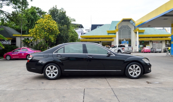 2008 BENZ S-CLASS S300 W221 NIGHT VISION SUNROOF AIR DIGITAL รถออกศูนย์ BENZ THAILAND เกียร์ไฟฟ้า พวงมาลัยไฟฟ้า ประตูดูด สวยเนี๊ยบ ไร้ที่ติ น่าใช้สุดๆ รับปรึกษาการจัดไฟแนนซ์ทุกเคส สนใจดูรถหรือทดลองขับ 092 656 6570 อาท ID Line art_pai #The_Great_Auto #อาท0