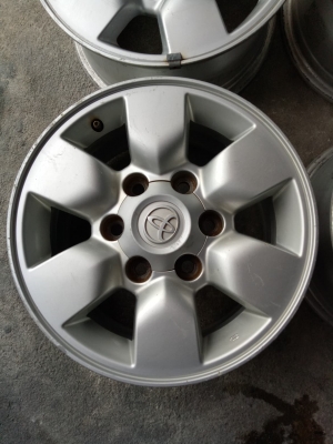 ล้อพีรันเนอร์.15&times;7 ไม่ซ่อมแตกคตดุ้ง ขอบไม่บิ่น มีลอยตามการใช้งาน ชุด4วง2900บ.โทร.0879050181.ส่งได้ทั่วไทย