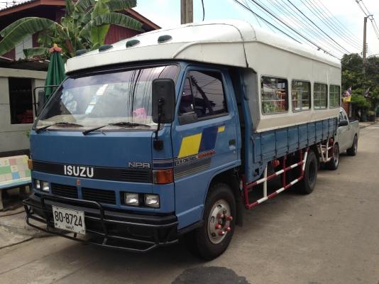 ขายรถ 6 ล้อกลาง ISUZU NPR 115 แรง ขายรถ 6 ล้อกลาง ISUZU NPR 115 แรง