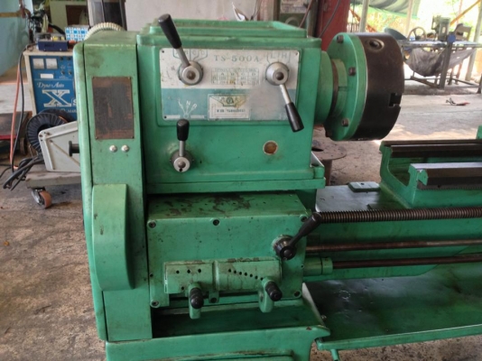 ขายเครื่องกลึง5ฟุต มือสอง สภาพดีำพร้อมใช้งาน