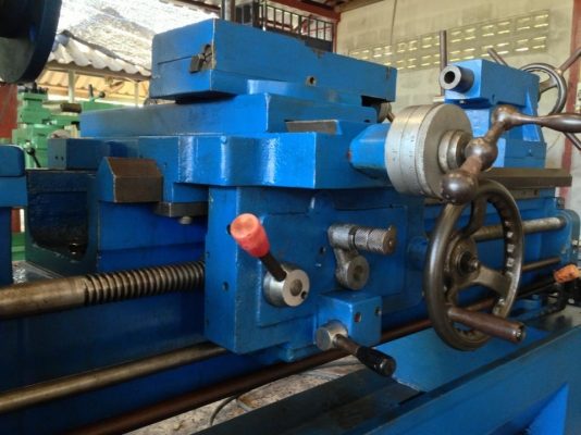 ขายเครื่องกลึง5ฟุต มือสอง สภาพดีำพร้อมใช้งาน ถูกๆ