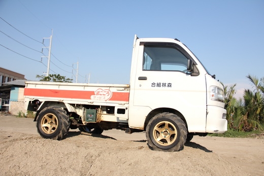 ล้อกระป้อ 4x4  ATV  บักกี้  มิล่า ตระกูล ไดอัทสุ