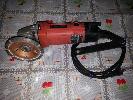 ขายลูกหมูหินเจียสภาพสวยๆพร้อมใบเจียปูนครบๆครับ