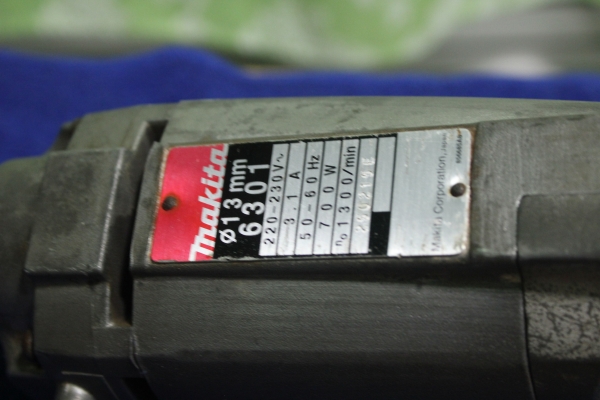 สว่านไฟฟ้าขนาด 4 หุนยี่ห้อ makita รุ่น 6301สภาพดีมากครับพร้อมใช้ สว่านไฟฟ้าขนาด 4 หุนยี่ห้อ makita รุ่น 6301สภาพดีมากครับพร้อมใช้