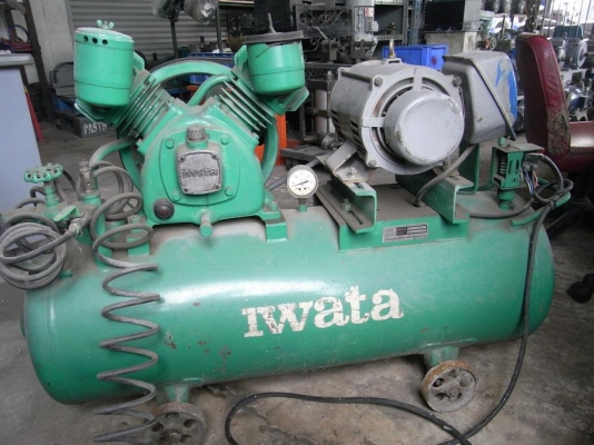 ขายปั้มลม IWATA 3 HP. สภาพดี พร้อมใช้งาน ขนาดถัง 107 ลิตร มาดูและลองที่ร้านได้ครับ