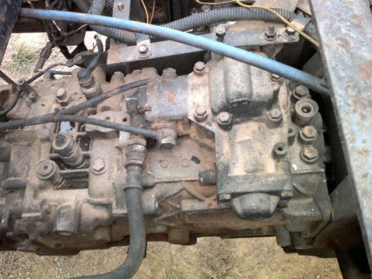 รถอิซูซุ 10 ล้อดั๊ม เปลื่ยนเครื่อง 230 แรงม้า ปี 40  สนใจติดต่อ 081 - 6079515