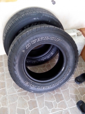 ขายยาง 225/75/15 2 เส้น คนล่ะลาย สภาพดอกดีใช้งานได้