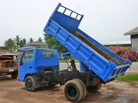 แสงฟ้าเต้นรถ///ขายรถ6ล้อ ดั้ม อีซุซุ TL -85แรง หัวนอก ยาว 3.20 เมตร แสงฟ้าเต้นรถ///ขายรถ6ล้อ ดั้ม อีซุซุ TL -85แรง หัวนอก ยาว 3.20 เมตร