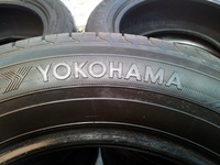 ขายยาง215/60/16 ยาง yokohama Earth -1 ปี 11   ราคา :  3,000