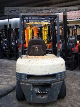 ขาย รถโฟล์คลิฟท์ KOMATSU รุ่น FD25-11