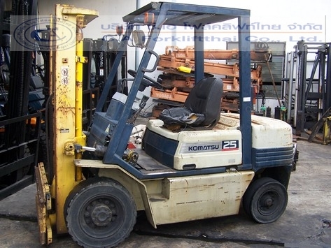 ขาย รถโฟล์คลิฟท์ KOMATSU รุ่น FD25-11