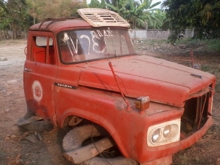 หกล้อหัวยาว