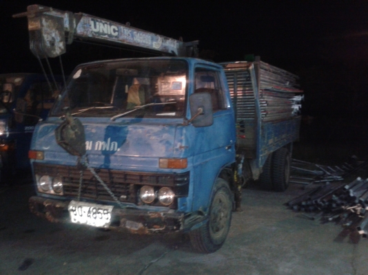 ขาย 6 ล้อกลางติดเครน