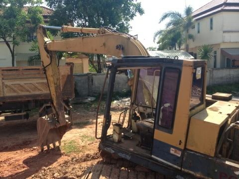 ขายแบคโฮ KOMATSU PC 120-3 รถพร้อมใช้งาน สนใจโทร 0819701072