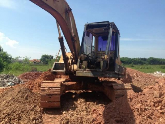 ขายแบคโฮ KOMATSU PC 120-3 รถพร้อมใช้งาน สนใจโทร 0819701072