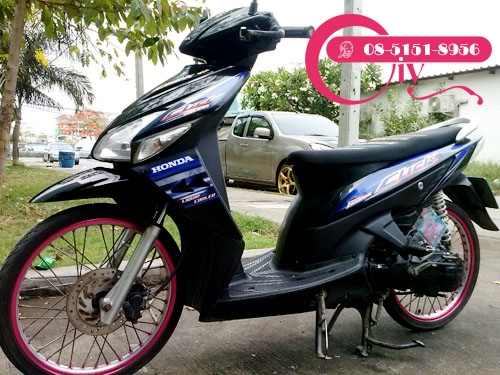 CLICK ปี 49 ชุดสีสวยๆ ภาษีเครื่องดี สายพาน-เฟืองปกติ เล่มเอกสารครบ