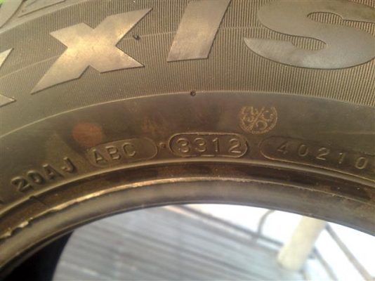 ยางขอบ 14 Maxxis 165 70 14 ถอดนิสสันมาร์ืทป้ายแดงใหม่ๆเอี่ยม