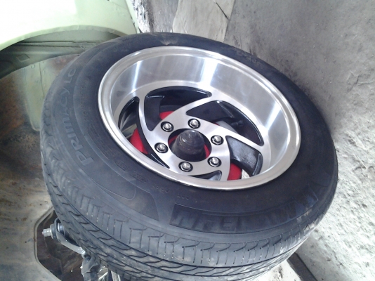ขายล้อเรโทพร้อมยางขอบ15 205 60 สวยๆลายใบพัด6รู