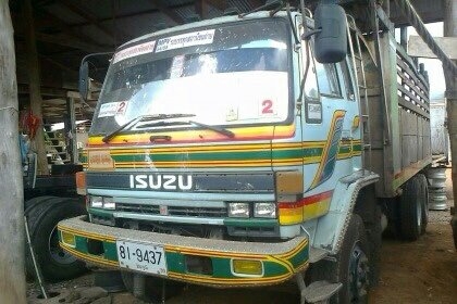 ***ขายแล้วครับขอบคุณ Truck2hand ขาย10ล้อRocky 2เพลาไม่ดั๊ม ISUZU FXZ240 นางฟ้าแท้ ปี40 FXZ23NFPF-R เครื่องเดิม6SD1 240แรง แห้งดีไม่เยิ้มไม่ซึม เกียร์เดิมช่วงล่างแน่น คัสซีใหญ่ๆสวย ไม่ผุไม่บวม กระบะไม้ไม่ดั๊ม สภาพดี เบรคทริฟฟี่ แอร์ พ.พาวเวอร์ หัวบางภานในด