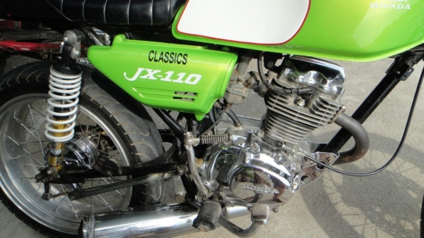 Honda Classic JX110 สีเขียว มีทะเบียนพร้อมโอน Honda Classic JX110 สีเขียว มีทะเบียนพร้อมโอน