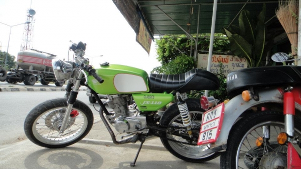 Honda Classic JX110 สีเขียว มีทะเบียนพร้อมโอน Honda Classic JX110 สีเขียว มีทะเบียนพร้อมโอน