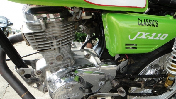 Honda Classic JX110 สีเขียว มีทะเบียนพร้อมโอน Honda Classic JX110 สีเขียว มีทะเบียนพร้อมโอน
