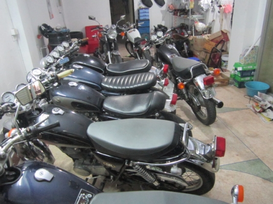 อีกคันครับ SR400 ปี 99 เลขเต็ม เอกสารอินวอยครับ รถมีเยอะ(รับแลกเทริน)โทรเลย