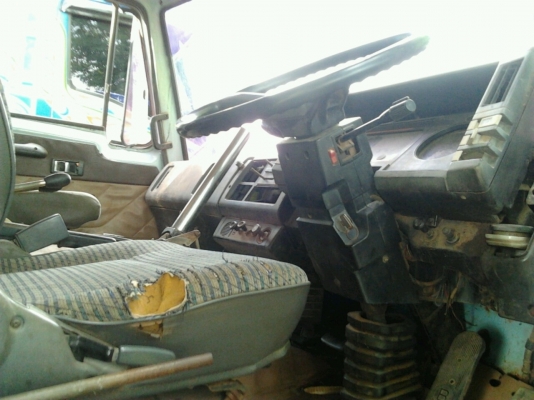 ISUZU JUMBO เครื่อง 175 HP 6BG1 สิบล้อดั๊มพ์ 2 เพลา กระบะดั๊มพ์เหล็ก 12 ตันฝาข้างแผ่นเรียบสภาพสวย หัวเก๋งร็อกกี้ภายในเก๋งคอนโซลสวยครบพร้อม พวงมาลัยเพาเวอร์ เบรคทริ๊ปฟี้ ช่วงล่างใหญ่คัชซีสวยไม่มีบวม 2 เพลาแท้เพลาโบกี้ขนาดใหญ่พร้อมใช้งาน ยางสภาพดี 10 เส้นปร ISUZU JUMBO เครื่อง 175 HP 6BG1 สิบล้อดั๊มพ์ 2 เพลา กระบะดั๊มพ์เหล็ก 12 ตันฝาข้างแผ่นเรียบสภาพสวย หัวเก๋งร็อกกี้ภายในเก๋งคอนโซลสวยครบพร้อม พวงมาลัยเพาเวอร์ เบรคทริ๊ปฟี้ ช่วงล่างใหญ่คัชซีสวยไม่มีบวม 2 เพลาแท้เพลาโบกี้ขนาดใหญ่พร้อมใช้งาน ยางสภาพดี 10 เส้นปร