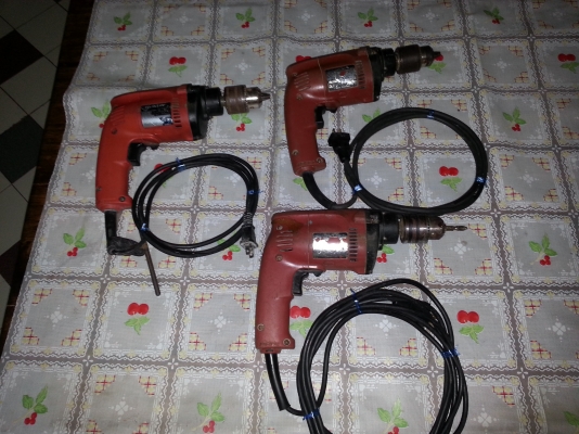 ขายสว่านไฟฟ้า4หุนเจาะได้2ระบบพร้อมใช้งานครับ