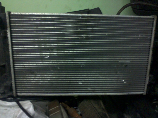 หม้อน้ำ อลูมิเนียมสำหรับนำไปสร้่างเป็นอลูมิเนียมทั้งใบ