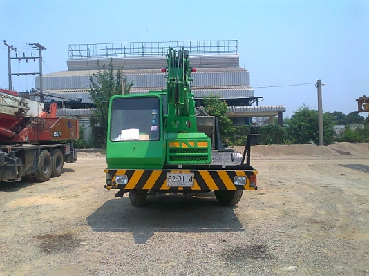 ฝาก..รถเครนหกล้อ KATO รถปี 41 ขนาดยก 11 ตัน ทุกระบบทำงานดี ครบ รถสวยพร้อมใช้งาน มีทะเบียนครบ.