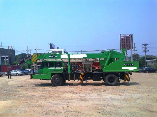 ฝาก..รถเครนหกล้อ KATO รถปี 41 ขนาดยก 11 ตัน ทุกระบบทำงานดี ครบ รถสวยพร้อมใช้งาน มีทะเบียนครบ.