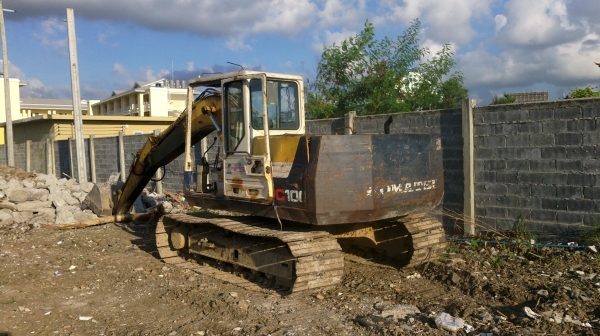 ขายแมคโค KOMATSU PC100-5