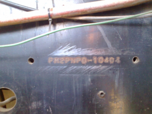 ขายด่วน..รถสิบล้อ HINO MEGA 320 FM ยูโร 2 พ่วงแม่ลูก รถปี 47 ใหม่ เครื่องดี คัสซีสวย รถสวย ประหยัดน้ำมัน มีทะเบียนครบ ราคาต่อรองได้.