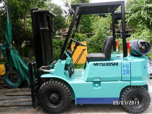 ขายถูกมากที่สุดโฟ์คลิฟท์ 2 ตันเครื่องดี เกียร์ดีราคา155000บาทแก๊สขายด่วนราคานี้ลดได้