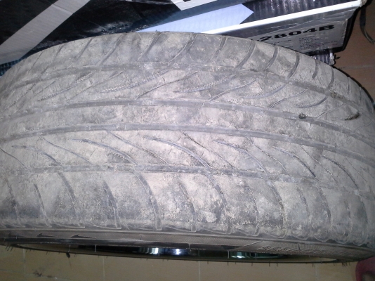 ขายล้อ 18 8" 6 รู ยางใช้ได้