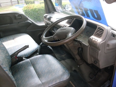 ขายด่วน ISUZU 4 ล้อ บรรทุก ELF ปี 2004