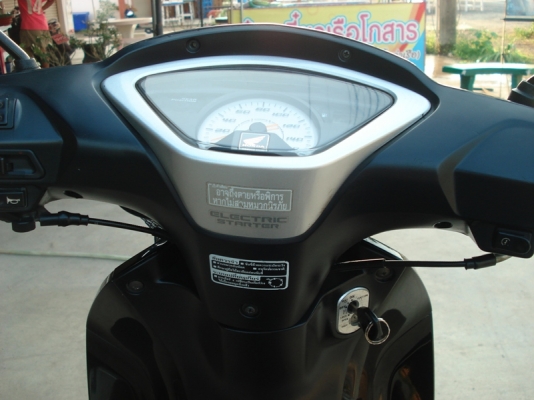 wave125sโฉมไอ ปี2550 สตาร์มือ