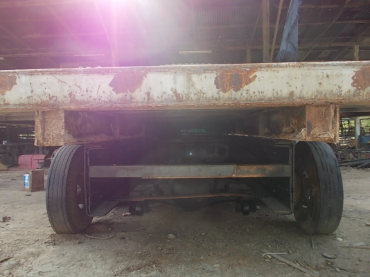 ขายพื้นเรียบใส่ 10 ล้อ อยู่ จ.สุรินทร์