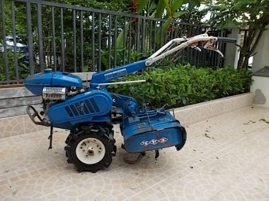 รหัส:12000763รถพรวนดินเดินตามเครื่องKF522เบนชิน(4.5ps)มีชุดพรวนดินกว้าง50cm.